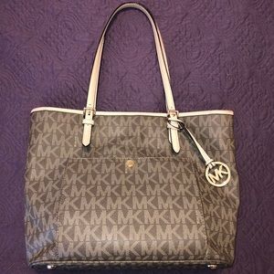 Michael Kors Tote